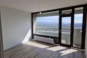 Schöne 4-Zimmer-Wohnung in Vogelstang Zentrum ! – Geraer Ring 10, 68309 Vogelstang, Mannheim – Vorschaubild 2