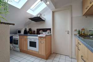Lichtdurchflutete DG-Wohnung mit TG-Stellplatz & Top-Anbindung in Karlsruhe – Die vollständige Adresse der Immobilie erhältst du vom Anbieter., 76189 Oberreut, Karlsruhe – Vorschaubild 5