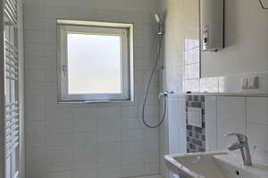 Helle 2,5-Zimmer-Wohnung mit Balkon in Essen-Kray – Schollenbroich 2, 45307 Kray, Essen – Vorschaubild 3