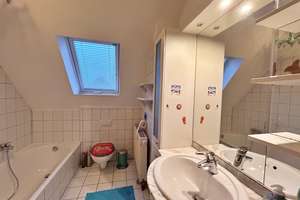 Einfamilienhaus mit Einliegerwohnung in TOP Lage von Hooksiel – Wohnen und/oder Vermieten – Die vollständige Adresse der Immobilie erhältst du vom Anbieter., 26434 Wangerland – Vorschaubild 14