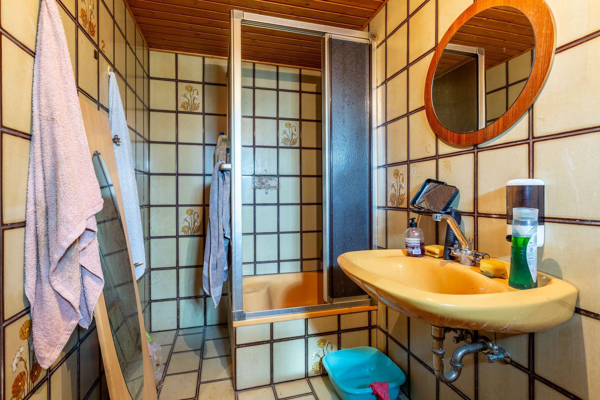 Immobilie in Nettersheim - Handwerker aufgepasst! Großes Wohnhaus mit Scheune, Garagen und großem Grundstück - Bild 6