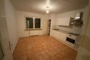 Wohnen mit Charakter: Zweieinhalbzimmerwohnung in der Südinnenstadt