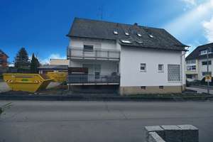 Freiburg-Hochdorf großes Wohnhaus mit Platz für 3 Familien auf 3 Etagen u. ggf. abteilbarem Bauland. – Die vollständige Adresse der Immobilie erhältst du vom Anbieter., 79108 Hochdorf, Freiburg im Breisgau – Vorschaubild 8