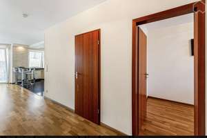 Luxuriöse möblierte 3-Zimmer Wohnung mit Garage und 2 Balkonen in Düsseldorf-Gerresheim – Josef-Neuberger-Straße 31, 40625 Gerresheim, Düsseldorf – Vorschaubild 14