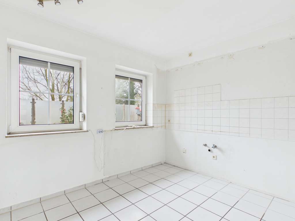 Immobilie in Hilgermissen - Ihr neues Zuhause: Eine Doppelhaushälfte mit durchdachter Raumaufteilung & Gestaltungsmöglichkeiten - Bild 3