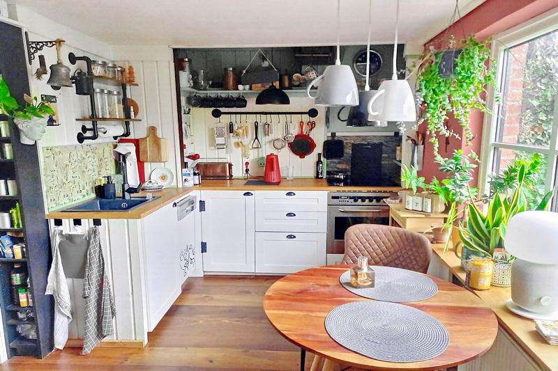 Immobilie in Neufeld - Ein Schmuckstück am Elbdeich - attraktives Wohnen an der Elbmündung - Bild 2