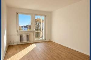 Attraktive 3-Zimmer-Wohnung mit ca. 62 m², Süd-Balkon und optionaler Einbauküche in Stadtfeld-West – Die vollständige Adresse der Immobilie erhältst du vom Anbieter., 39110 Stadtfeld West, Magdeburg – Vorschaubild 3