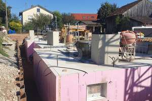 ERSTBEZUG- EXKLUSIVER NEUBAU IN BELIEBTER LAGE 1/4 – 83109 Großkarolinenfeld – Vorschaubild 4