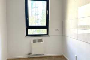 *Geräumige und gepflegte 2 Zimmer Mietwohnung mit Balkon und Aufzug in ruhigem Haus, KR Innenstadt* – Gladbacher Str. 6, 47798 Krefeld – Vorschaubild 6