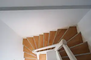 Traumhafte Dachgeschoss-Maisonette: Vielseitig nutzbar für Wohnen und Arbeiten! – Luegallee 10, 40545 Düsseldorf – Vorschaubild 15
