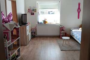 Doppelhaushälfte 130 qm 6ZK2B mit eigenem Gartenareal – Die vollständige Adresse der Immobilie erhältst du vom Anbieter., 57612 Busenhausen – Vorschaubild 9