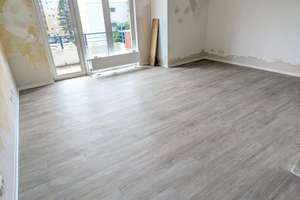 Sanierte 2-Zimmer-DG-Wohung in Düsseldorf-Lichtenbroich mit Balkon – Volkardeyer Weg 11, 40472 Lichtenbroich, Düsseldorf – Vorschaubild 4