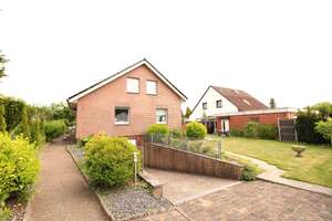 modernisiert in bester Lage – Die vollständige Adresse der Immobilie erhältst du vom Anbieter., 24610 Trappenkamp – Vorschaubild 1
