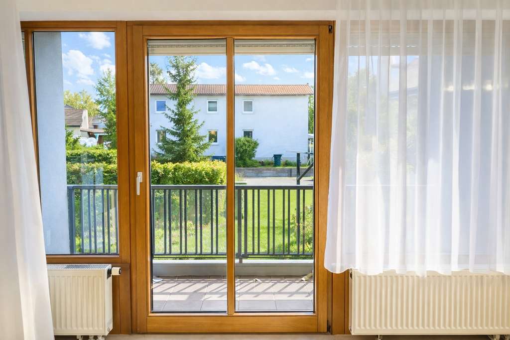 Immobilie in Albertshofen - Vermietete 3-Zimmer-Wohnung (76 m²) mit Balkon & Stellplatz – EG / solide Kapitalanlage - Bild 3