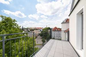 Exklusive 3‑Zi.-DG-Wohnung mit Stellplatz & Balkon in top sanierter Stadtvilla nahe City‑Galerie – Raunerstraße 23, 86153 Am Schäfflerbach, Augsburg – Vorschaubild 23