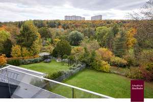 Schönberg: Exklusive 5-Zi.-Maisonette mit Dachterrasse, EBK mit Kochinsel & Parkett +++ – Parasolstraße 29, 70599 Schönberg, Stuttgart – Vorschaubild 14