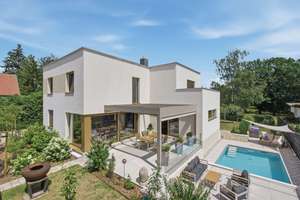 Licht. Raum. Lebensqualität. – Hochwertiges Einfamilienhaus mit Pool, Kamin und Premium-Ausstattung