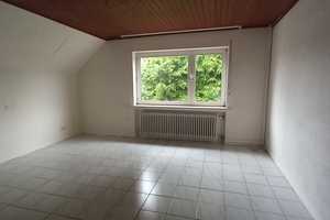 1-2 Familienhaus in Altenbeken-Buke, 8 Zimmer+2 Wohn-Eßküchen+2 Bäder+ Gäste WC+ 2 Garagen+Keller – Hachmannstraße 2, 33184 Paderborn (Kreis) – Vorschaubild 39