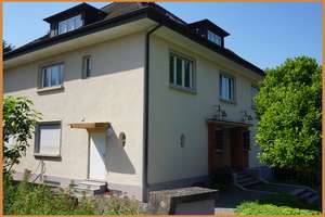 Wohnen mit Charme – 2-Zimmer-Dachgeschosswohnung mit Galerie in bester Wohnlage von Gengenbach! – Die vollständige Adresse der Immobilie erhältst du vom Anbieter., 77723 Gengenbach – Vorschaubild 2