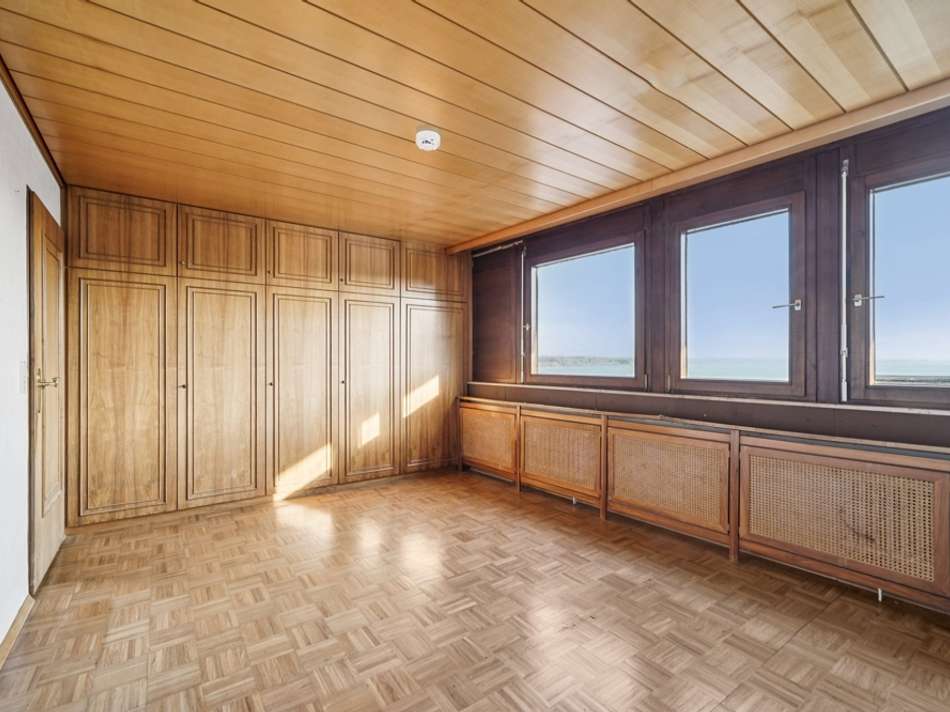 backbone_590284-A_001_WEB