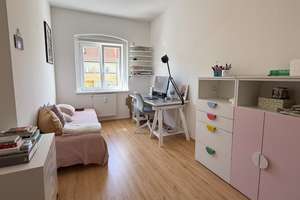 Charmante 3-Zimmer-Altbauwohnung mit zwei Balkonen und großem Gemeinschaftsgarten in Prenzlauer Berg – Die vollständige Adresse der Immobilie erhältst du vom Anbieter., 10407 Prenzlauer Berg, Berlin – Vorschaubild 10