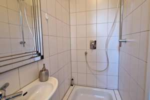 Familienfreundliches Reihenhaus mit Gartenanteil und Stellplatz - rechtlich Eigentumswohnung (WEG) – Die vollständige Adresse der Immobilie erhältst du vom Anbieter., 22457 Schnelsen, Hamburg – Vorschaubild 10