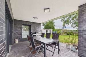 Modernes Familienhaus Bj. 2018 in Feldrandlage | 191 m² Wohnfläche | Doppelgarage | Smart Home – Wilhelm-Behrens-Straße 6, 38448 Wendschott, Wolfsburg – Vorschaubild 4