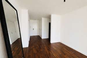 Drei Zimmer plus auf 178 m²: große S/W-Terrasse, zwei Eingänge & moderne Wärmepumpe – Die vollständige Adresse der Immobilie erhältst du vom Anbieter., 40625 Gerresheim, Düsseldorf – Vorschaubild 4