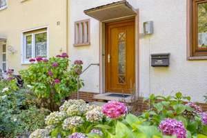 Familienfreundliches Reihenmittelhaus mit Garten, Garage und viel Potenzial in ruhiger Lage – Die vollständige Adresse der Immobilie erhältst du vom Anbieter., 56076 Pfaffendorfer Höhe, Koblenz – Vorschaubild 4