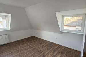 Großzügige 3-Zimmer-Dachgeschosswohnung in freistehendem Haus mit Stadtvilla-Charakter – Paderborner Straße 97, 44143 Kaiserbrunnen, Dortmund – Vorschaubild 7