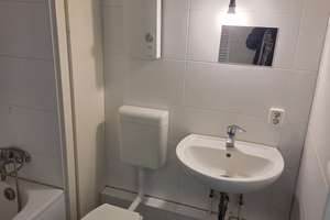 Untermiete 2‑Zimmer‑Wohnung 60 m² mit Balkon ab sofort nur bis zu 30. Juli – Die vollständige Adresse der Immobilie erhältst du vom Anbieter., 12057 Neukölln (Ortsteil), Berlin – Vorschaubild 4