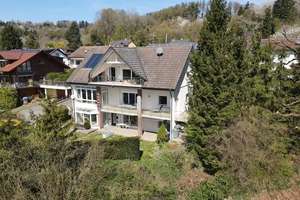 3-Familienhaus mit Seesicht und guter Bausubstanz in bevorzugter sehr ruhiger Wohnlage   – Die vollständige Adresse der Immobilie erhältst du vom Anbieter., 78337 Öhningen – Vorschaubild 3