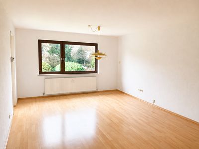 Gepflegte 3-Zimmer-Eigentumswohnung mit Balkon, Garage und ruhiger Lage in Bad Bergzabern