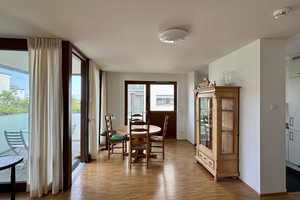 Helle und moderne 2-Zimmer-Wohnung in zentraler Lage – Ihr neues Zuhause wartet! – Reutlingen (Kreis) – Vorschaubild 3