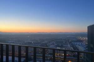 Helle 3 Zimmer-Wohnung mit Alpenblick und moderner Einbauküche ab sofort