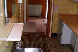 Praktische, modernisierte 2-ZKB, Terrasse, ruhiger, sonnige Westlage, Waldnähe – Kirchenbergweg 45, 69118 Ziegelhausen, Heidelberg – Vorschaubild 3
