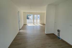 Neuwertige 3-Zi-WE mit zwei Balkonen – Nürnberger Straße 24E, 90518 Altdorf bei Nürnberg – Vorschaubild 2