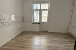 3-Zimmer Altbauwohnung in Rheinnähe – Die vollständige Adresse der Immobilie erhältst du vom Anbieter., 47119 Laar, Duisburg – Vorschaubild 3