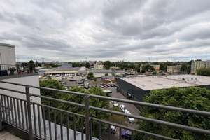 Großzügige 2-Zimmer-Dachgeschoss-Wohnung mit Weitblick! – Treskowstraße 30, 13089 Heinersdorf, Berlin – Vorschaubild 7