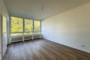 Erstbezug nach hochwertiger Sanierung - Apartment in Oberkassel mit EBK, Loggia & direkter Rheinnähe – Die vollständige Adresse der Immobilie erhältst du vom Anbieter., 40545 Oberkassel, Düsseldorf – Vorschaubild 2