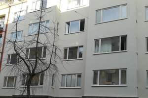MÖBLIERT und über den Dächern von Düsseldorf: 3 Zimmer in Friedrichstadt – 40215 Friedrichstadt, Düsseldorf – Vorschaubild 11
