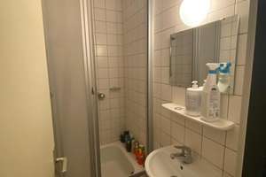 Gepflegte 1-Zimmer-Wohnung mit Einbauküche in Schwabing, München – 80805 Biederstein, München – Vorschaubild 4