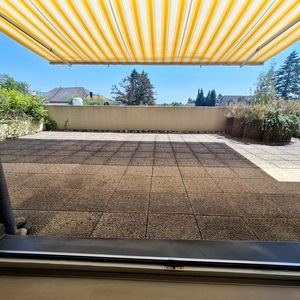 Sommer, Sonne Terrassenzeit: 33 qm Terrasse und 4 Zimmer Wohnung im Herzen von Kohlscheid