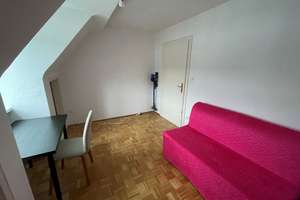 Attraktive Dachgeschosswohnung in Köln-Müngersdorf – Alter Militärring 19, 50933 Müngersdorf, Köln – Vorschaubild 10