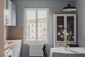 Über den Baumkronen - helle Zweizimmerwohnung mit Südwestbalkon & Aufzug – Marchlewskistraße 99, 10243 Friedrichshain, Berlin – Vorschaubild 4