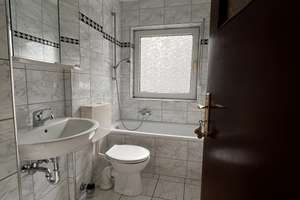  3-Zimmer-Wohnung mit Balkon in Solingen-Mitte – Alexanderstrasse 3, 42655 Solingen-Mitte, Solingen – Vorschaubild 11