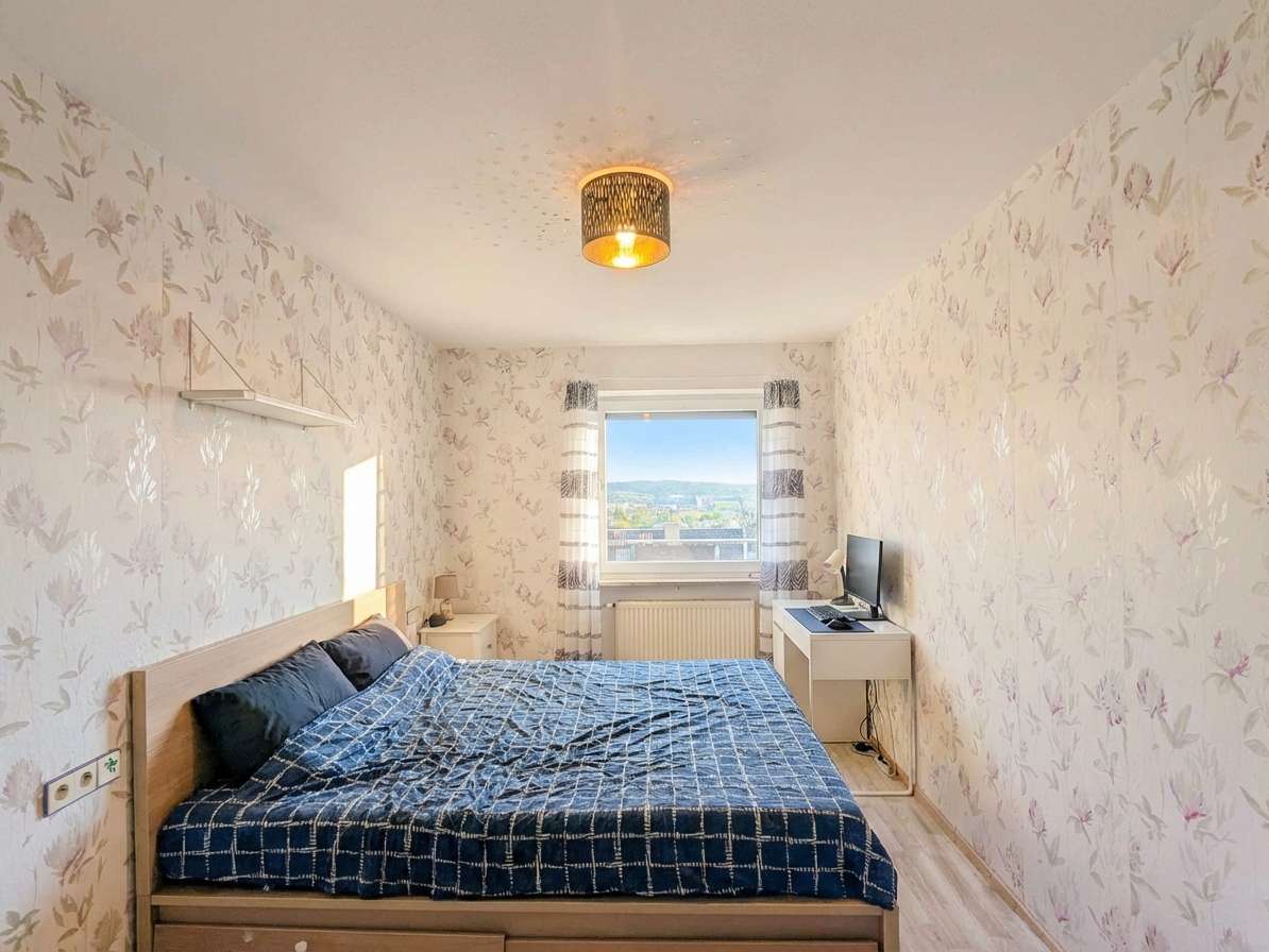 Immobilie in Auenwald - Gemütliche 3-Zimmer-Wohnung mit sonnigem Balkon und Naturblick - Bild 2