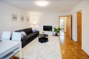 Möbliert: Möblierte, hübsche Wohnung mit Balkon – Die vollständige Adresse der Immobilie erhältst du vom Anbieter., 81475 Fürstenried-West, München – Vorschaubild 2