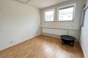 Nettes WG-Zimmer im Stuttgarter Westen – Die vollständige Adresse der Immobilie erhältst du vom Anbieter., 70176 Rosenberg, Stuttgart – Vorschaubild 2