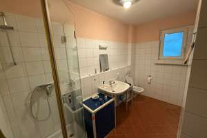  Einfamilienhaus mit 5 Zimmern in Düsseldorf-Grafenberg – Die vollständige Adresse der Immobilie erhältst du vom Anbieter., 40235 Grafenberg, Düsseldorf – Vorschaubild 6